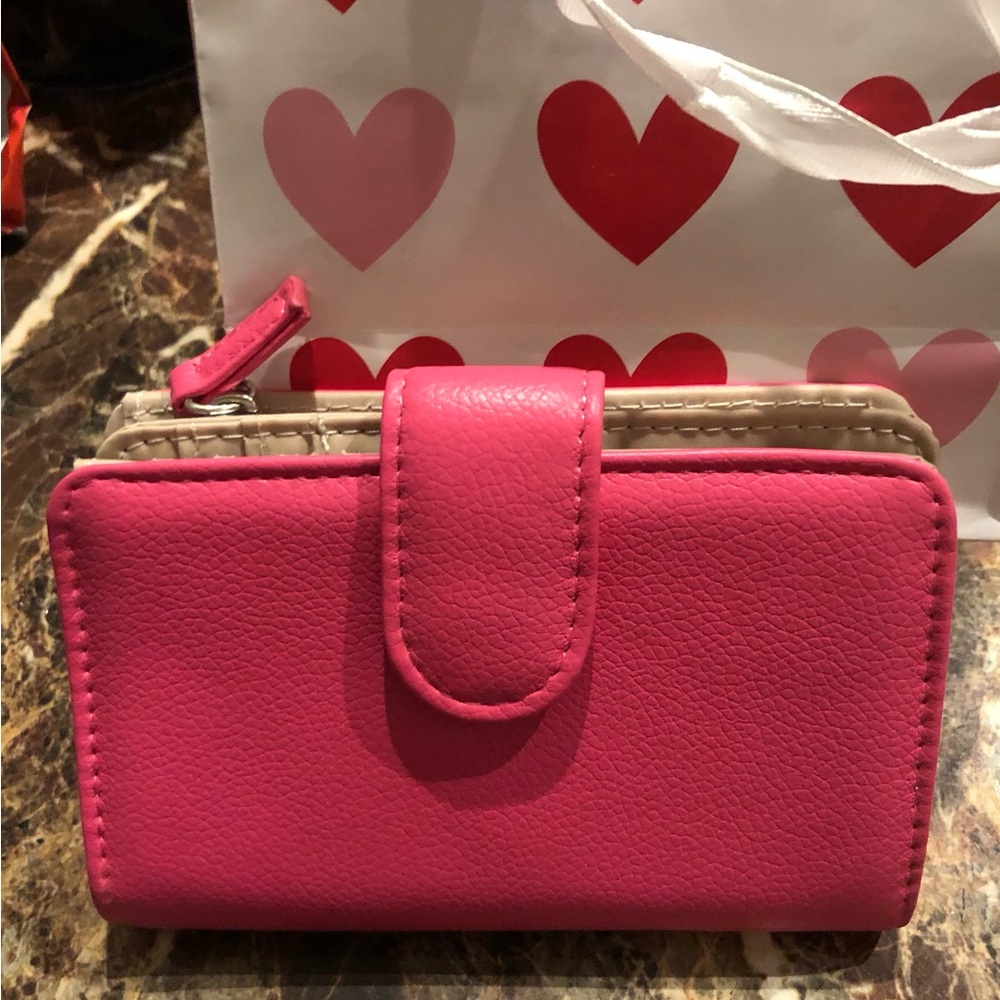 Mundi brand new hot pink leather wallet